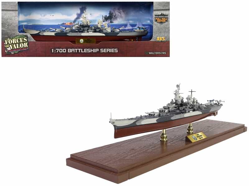 Uss Missouri (Bb-63) Iowa-Class Battleship "Battle Of Okinawa" (1945) United States Navy (Full Hull Edition) "Battleship" Series 1/700 Diecast Model By Forces Of Valor