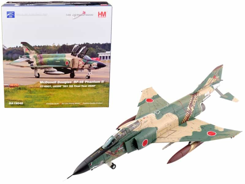 Mcdonnell Douglas Rf-4E Phantom Ii Fighter Aircraft 57-6907 Jasdf "501 Sq Final Year 2020" "Air Power Series" 1/72 Scale Model By Hobby Master