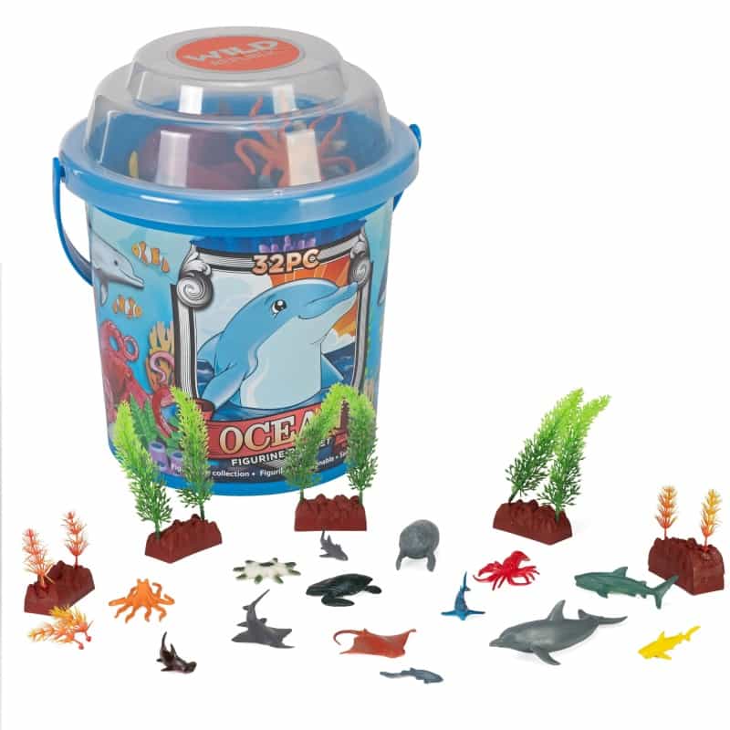 Adventure Buckets Ocean Figurines - 8"