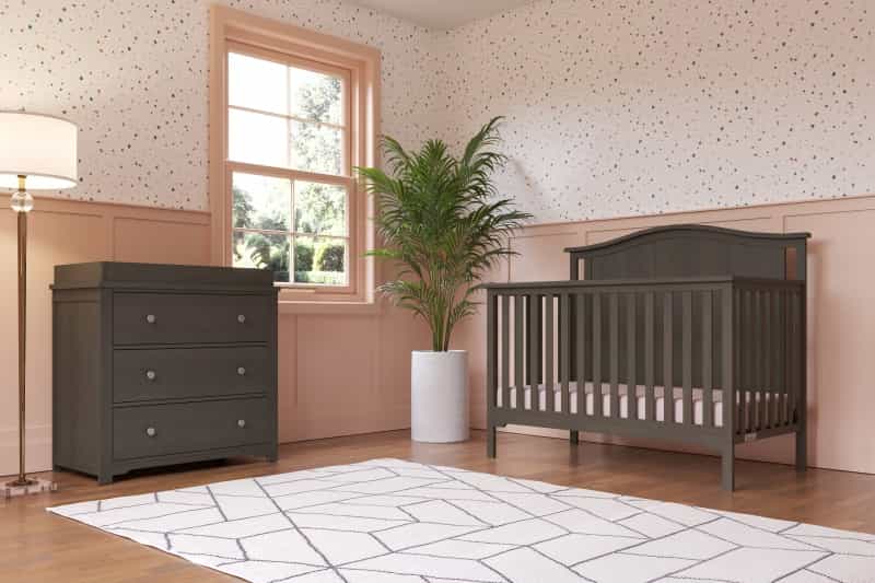 Hampton Arch Top 4 Piece Nursery Set With Crib, Dresser And Conversion Kit