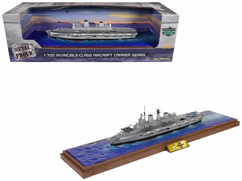 British Hms Invincible (R05) Aircraft Carrier Waterline Edition "Falklands War" (1982) British Royal Navy "Battleship" Series 1/700 Diecast Model By Metal Proud