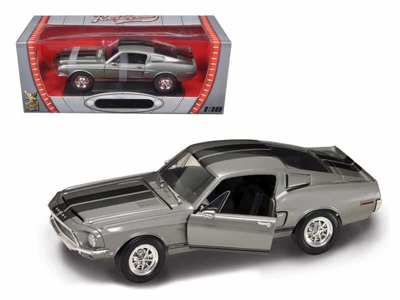 1968 Shelby Gt 500Kr Silver 1/18 Diecast Model Car By Road Signature