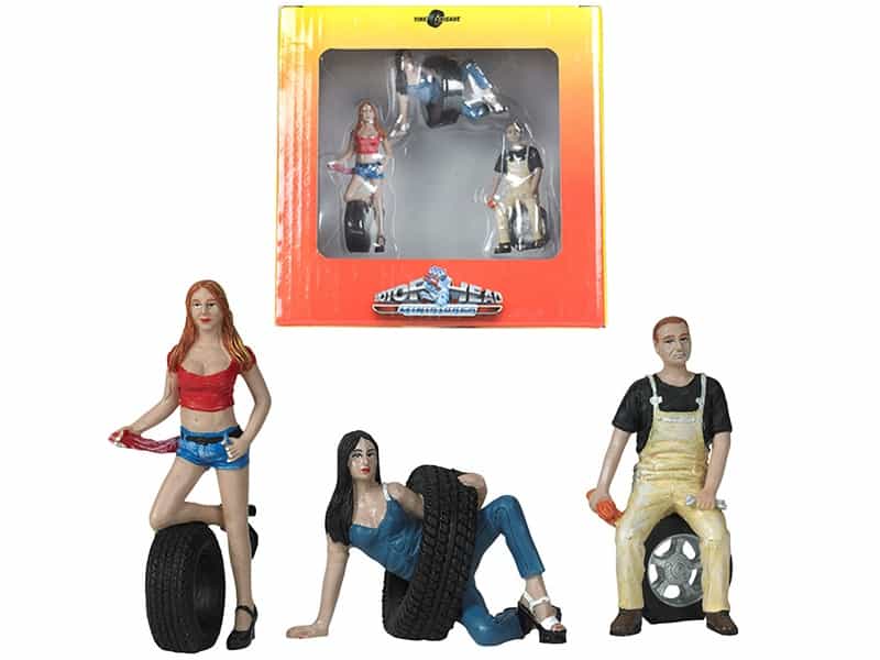 Val, Andie And Derek Tire Brigade 3 Piece Figurine Set 1/24 By Motorhead Miniatures